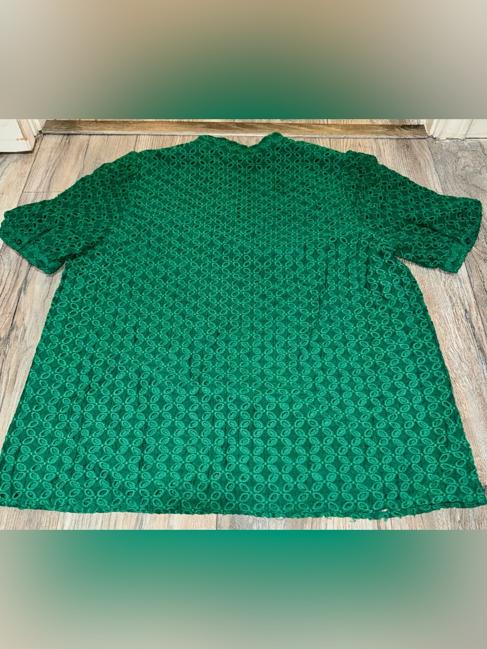 Ann Taylor Split Neck Eyelet Lace Blouse SzXL - Picture 2 of 8